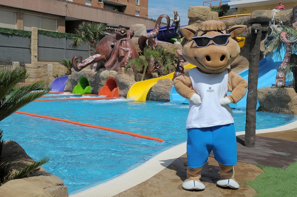 Evenia Olympic Resort Lloret de Mar Exterior foto